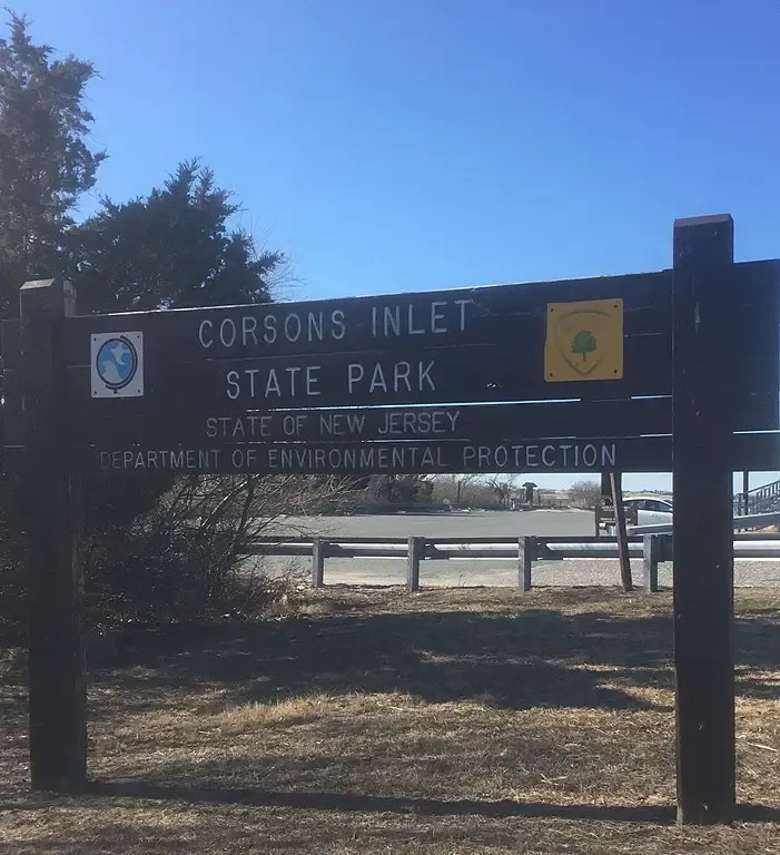 English: Sign marking the entrance to Corson’s Inlet State Park in the south end of Ocean City, New Jersey