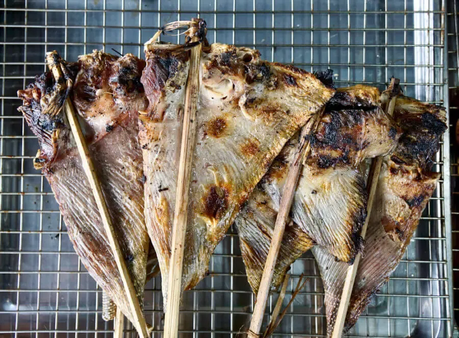 Skate fish on grill